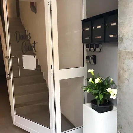 Lovely Next To Bus Terminus Daire St. Paul's Bay