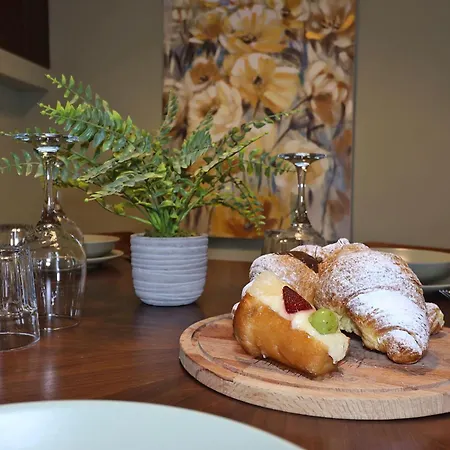 Lovely Next To Bus Terminus Daire St. Paul's Bay