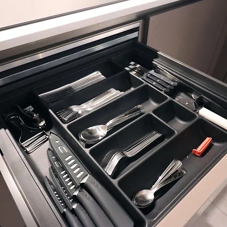 公寓 Lovely Next To Bus Terminus 圣保罗湾城